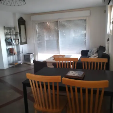 Apartamento T2 Au Cap Brun Tolón